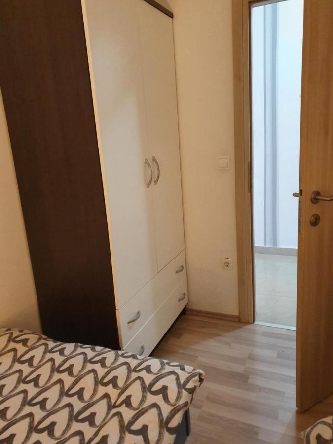 Lavender Apartments Drage Esterno foto