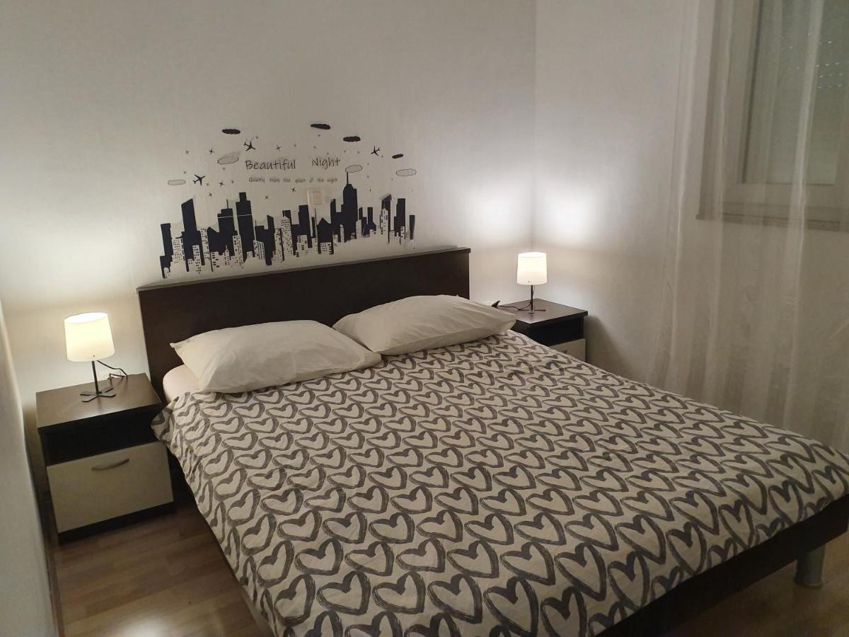 Lavender Apartments Drage Esterno foto