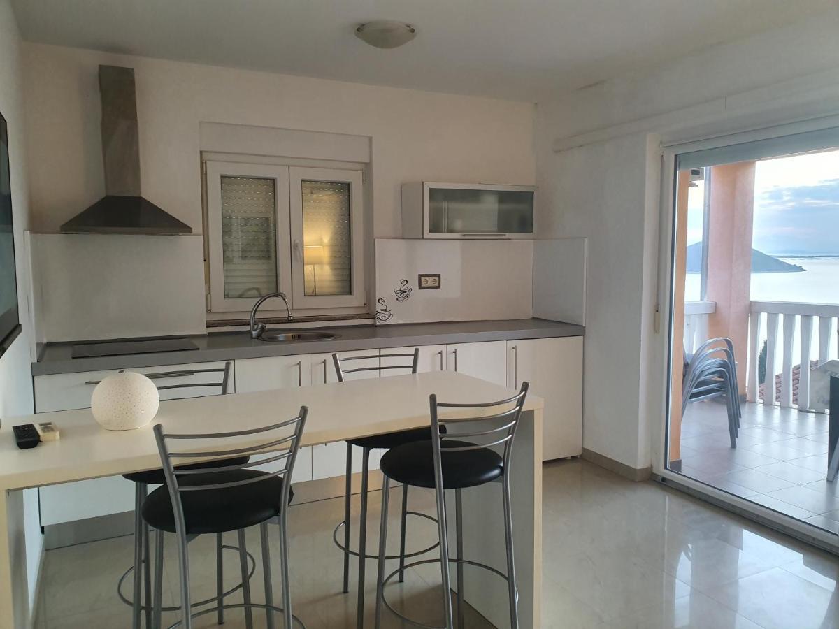 Lavender Apartments Drage Esterno foto