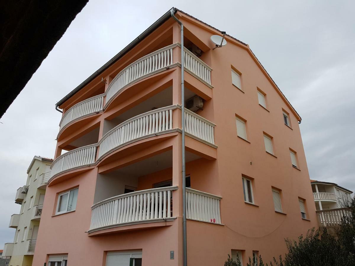 Lavender Apartments Drage Esterno foto